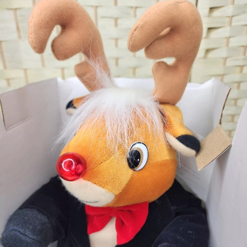 NIB Vintage JC Penney Dancing Musical Rudolph Christmas Reindeer